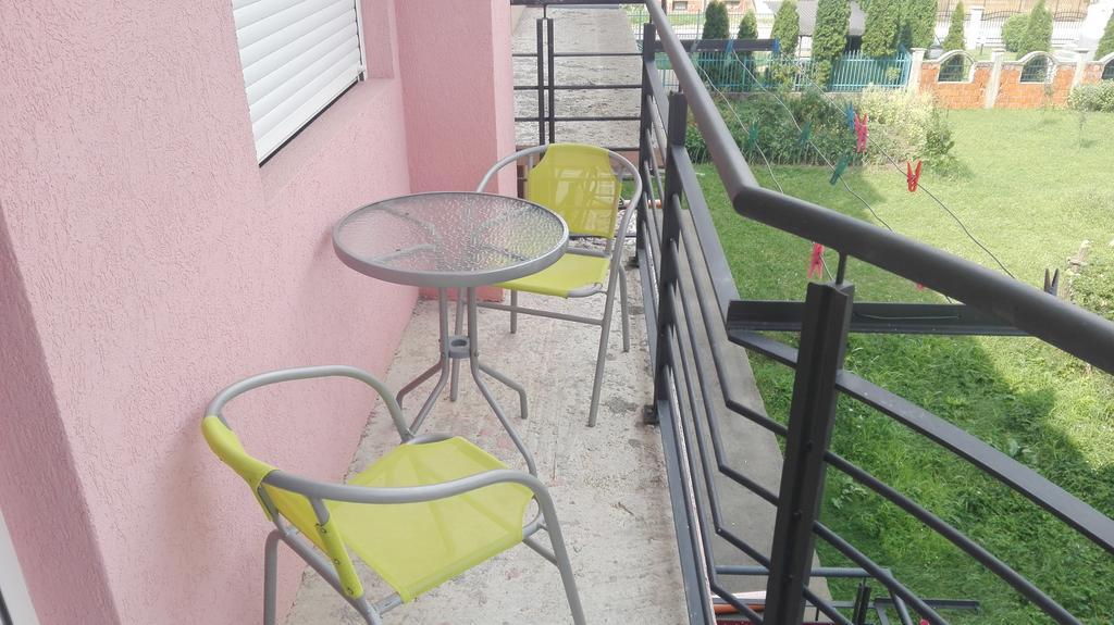 Guest House Trajkovic Ягодина Екстериор снимка